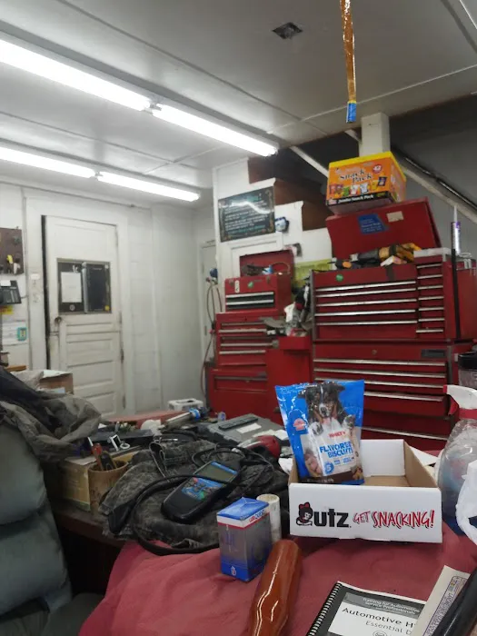 Vander Auto Parts & Services Center 4