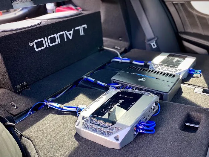 Rhudy's Car Audio & Accessories 4