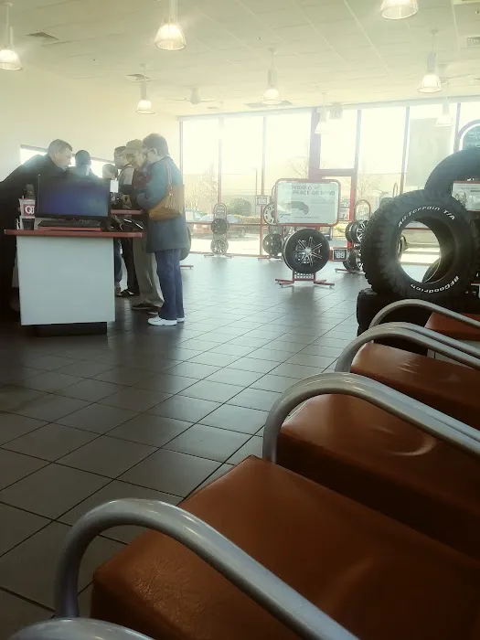 Discount Tire 0