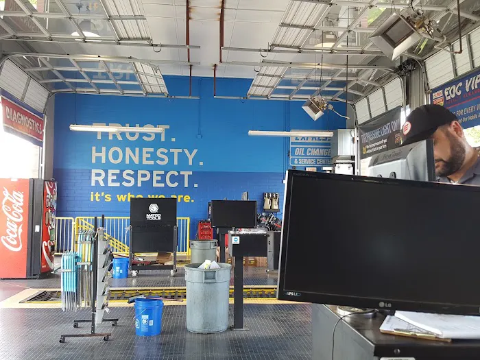 Express Oil Change & Tire Engineers 9