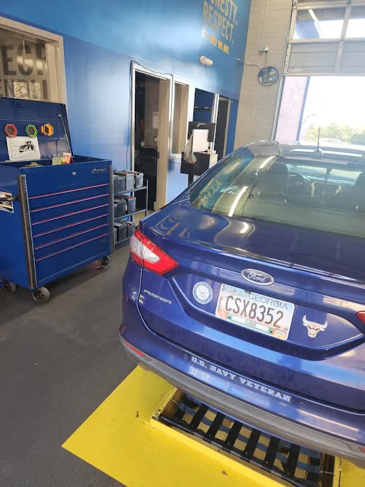 Express Oil Change & Tire Engineers 4