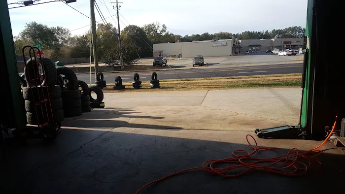 Rapid Lube & Rapid Tire 0