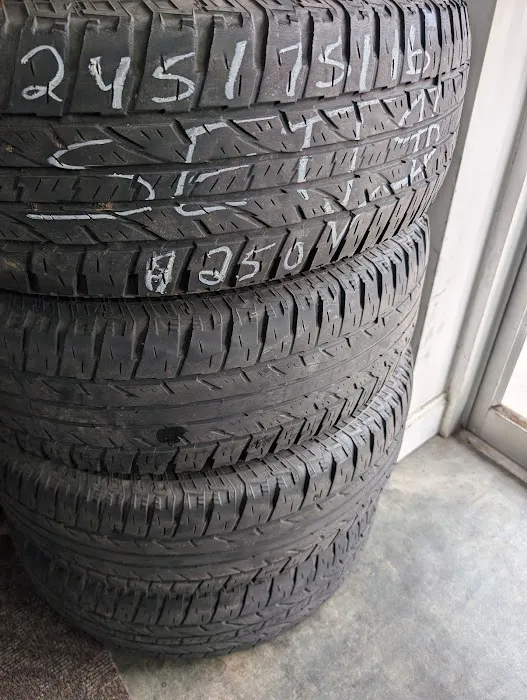 D10 Tires 3