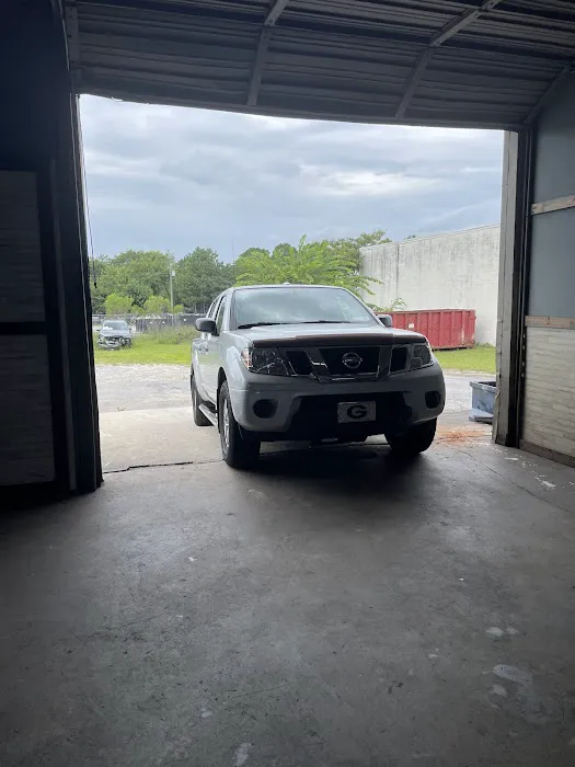 P & P Auto Repair Shop 4