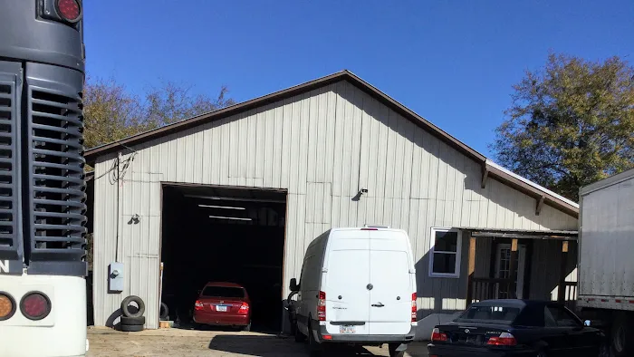 R & C Tire Lab and Auto Services 3