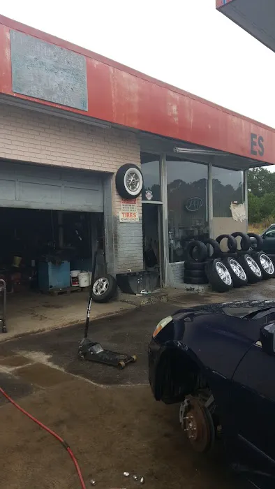 Pronto Tires 0