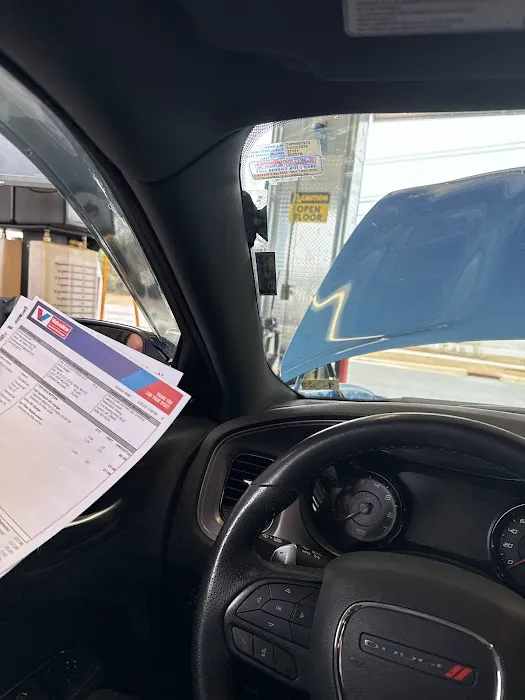 Valvoline Instant Oil Change 1
