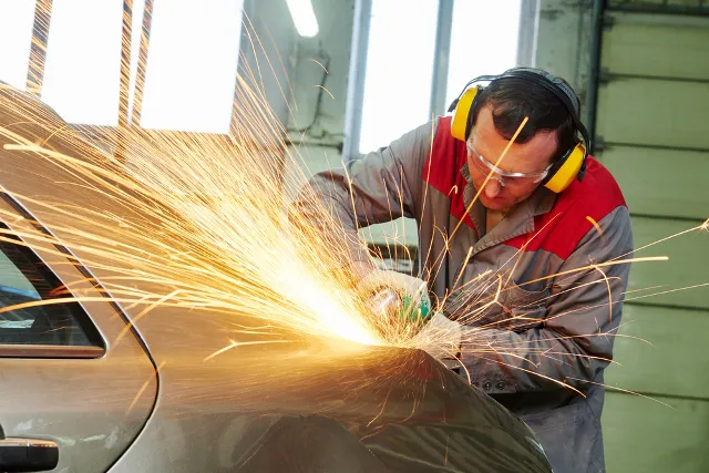 Bodylines Towing & Auto Body Collision Repair 8