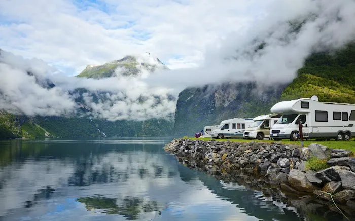 M&R RV Repair 5