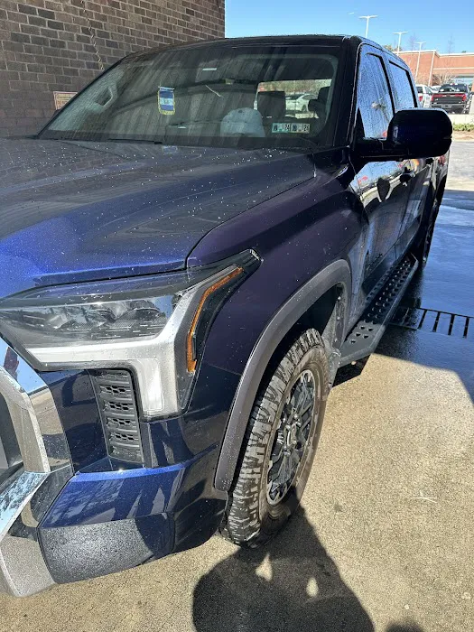 B & S Auto Body Inc 0