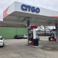 Oak Park Auto Repair & Gas Station