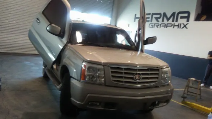 Rios Auto Center 0