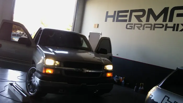 Rios Auto Center 2