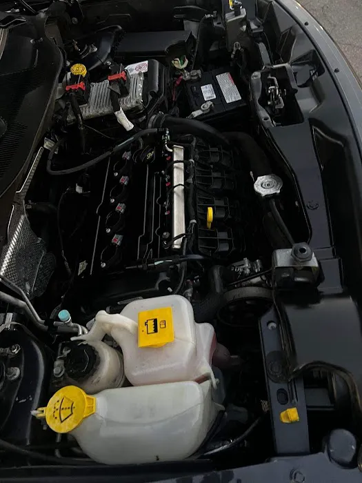 HC AUTO BODY PAINT 9
