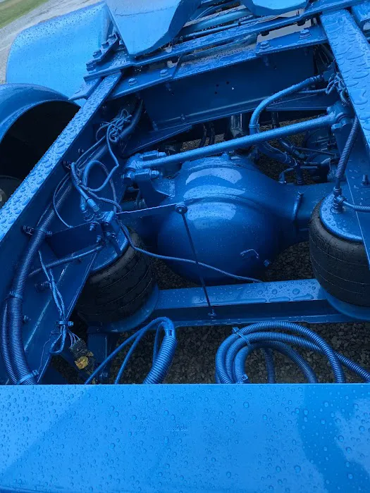 Central Trux Body Shop 4