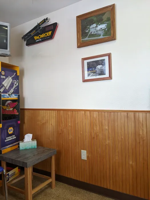 Charlies' Automotive 4