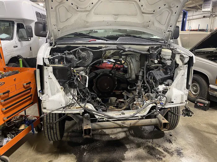 Hudsons Automotive 6