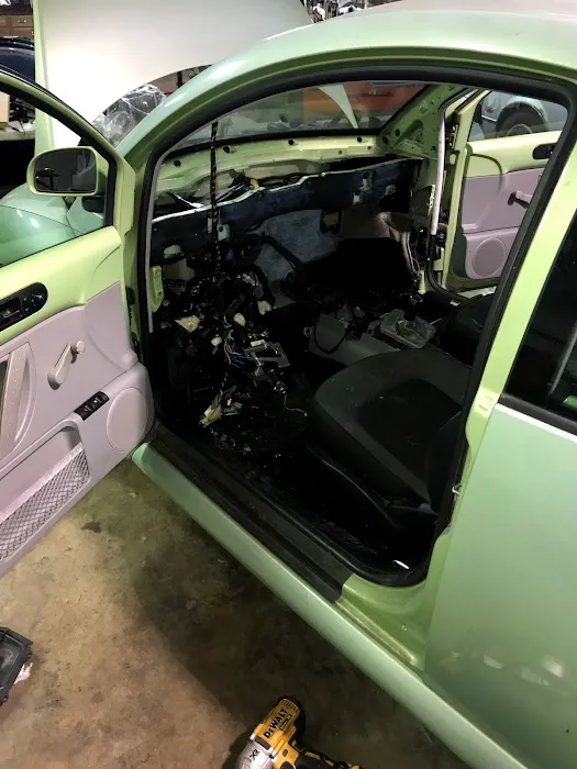 Hudsons Automotive 8