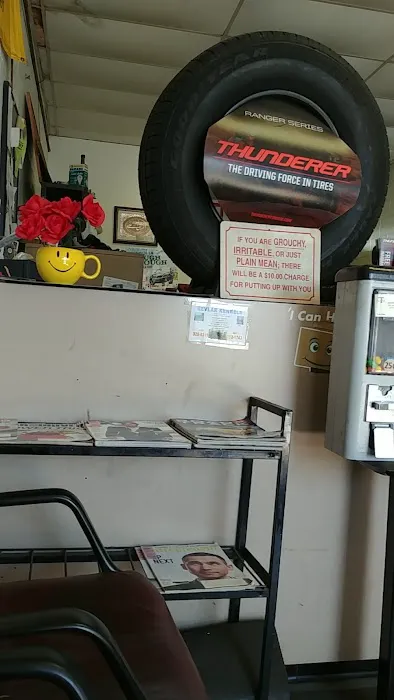 Lorain’s First choice Tire and Auto 1