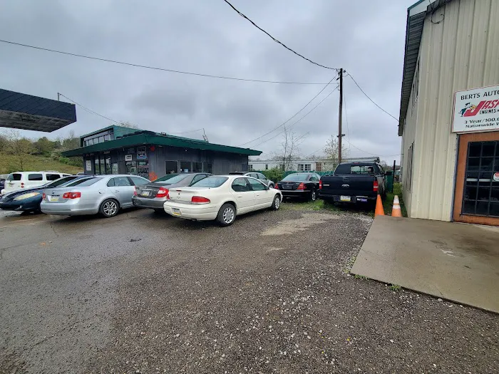 Bert's Auto Services & Sales 4