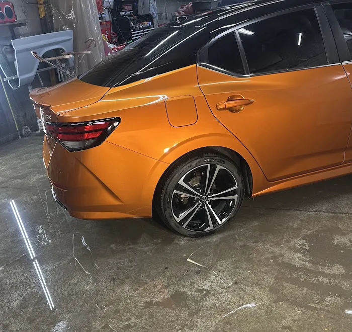 K & R Automotive 7
