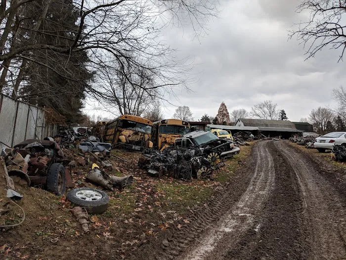 Don's Auto Salvage 7