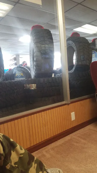 Flynn's Snyder Tire & Auto Service 8