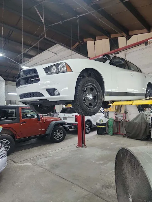 De Frank & Son Auto Body 2