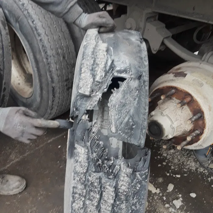 Bob Sumerel Tire Co., Inc. 6