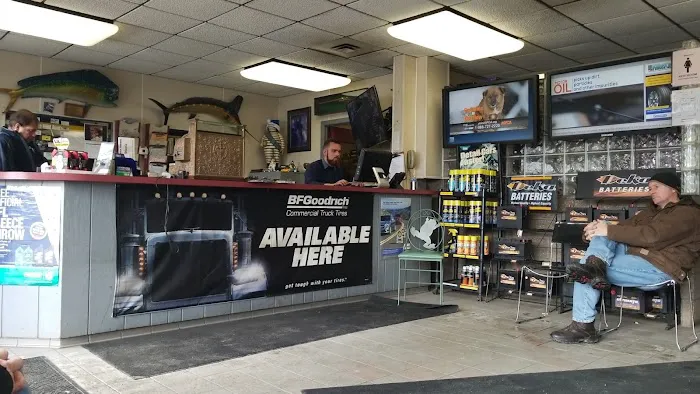 Elliott's Tire Service 2