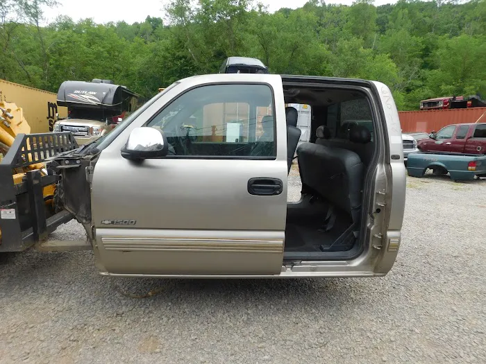 Dawson's Auto Wrecking 6