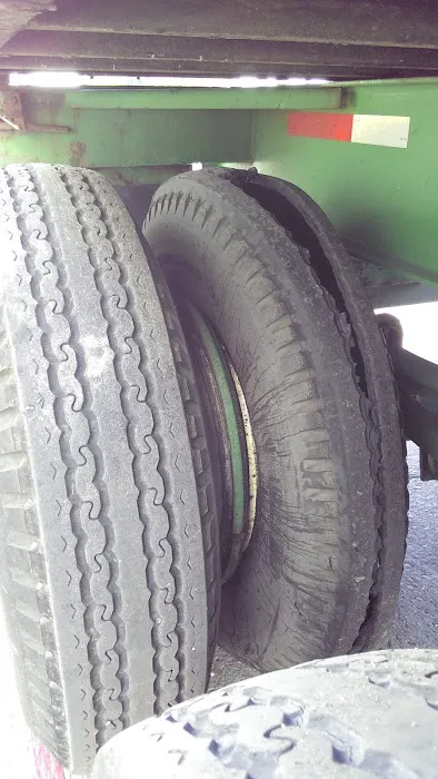 Pomp's Tire Service 4