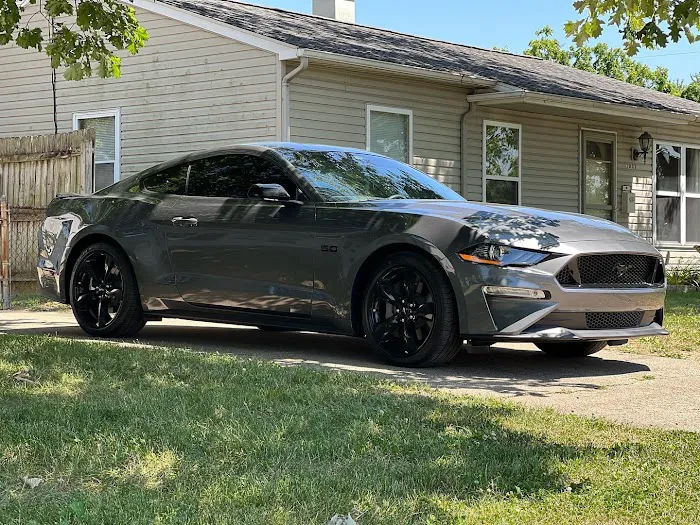 Kyree's Window Tinting & Films 7