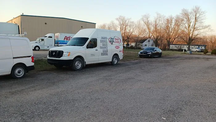 JX Truck Center - Lafayette 3