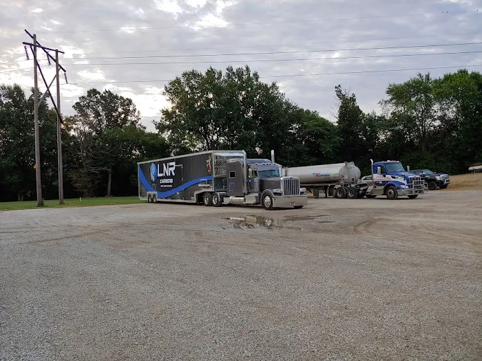 JX Truck Center - Lafayette 6