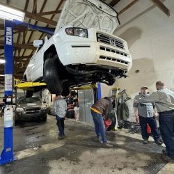 NAIJA DISCOUNT AUTO REPAIR/TOW ico