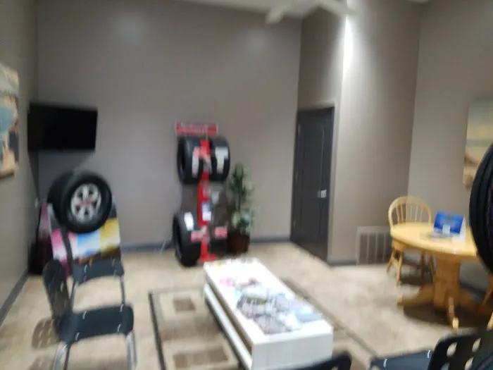 T & M Tire Service 0