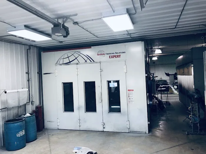 Tom & Ed's Autobody of Crown Point 7