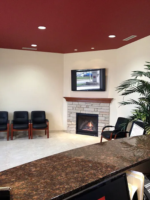CDE Collision Center-Crown Point 6