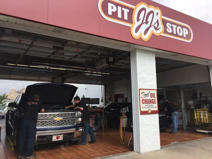 JJ's Pit Stop 0