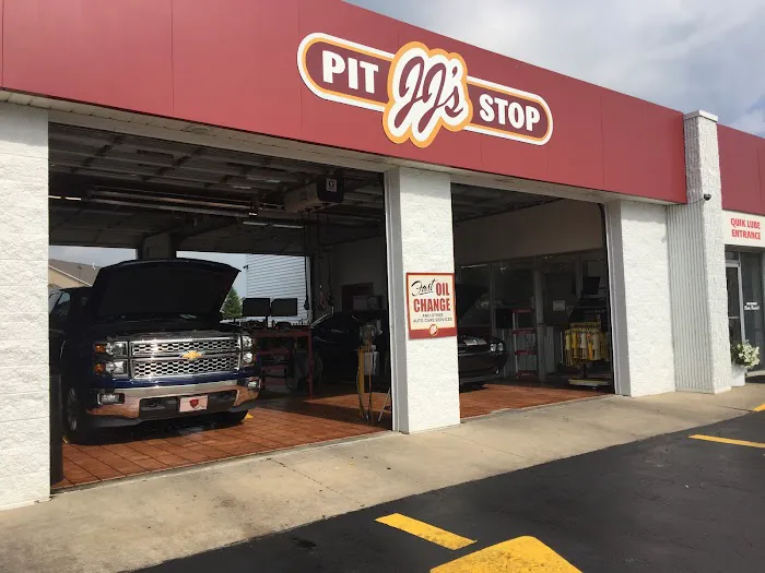JJ's Pit Stop 8