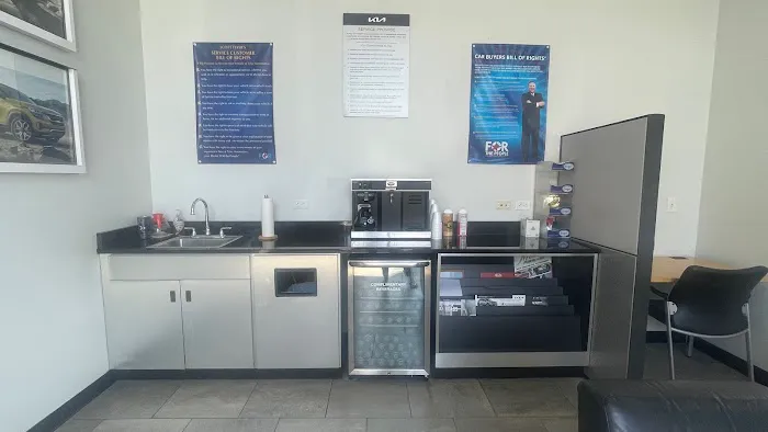 Tyler KIA Service Center 8