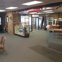 Deluxe Glass of Fort Wayne, Inc.