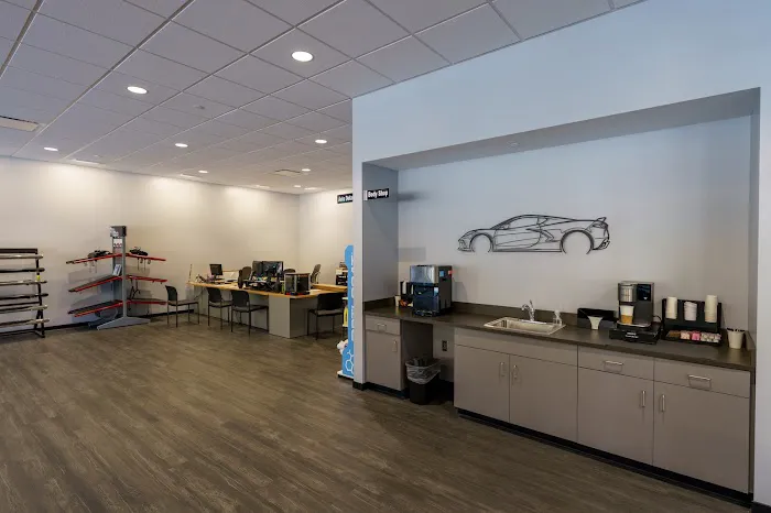 Kelley Body Shop - Downtown 1