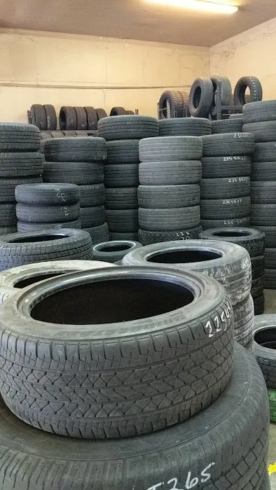 Tom Steele Tire 3