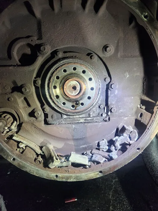 Lalos Diesel Truck Repair 3