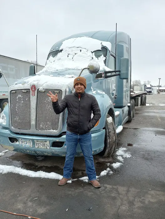 Lalos Diesel Truck Repair 8