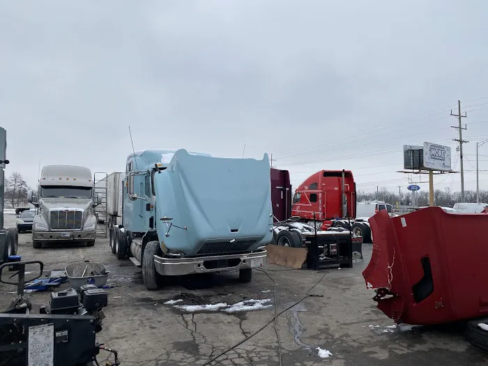 Lalos Diesel Truck Repair 6