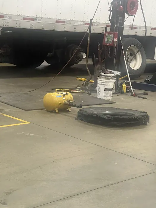 Love's Truck Care 0