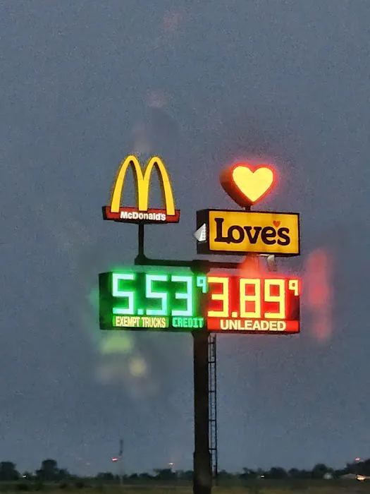 Love's Truck Care 3